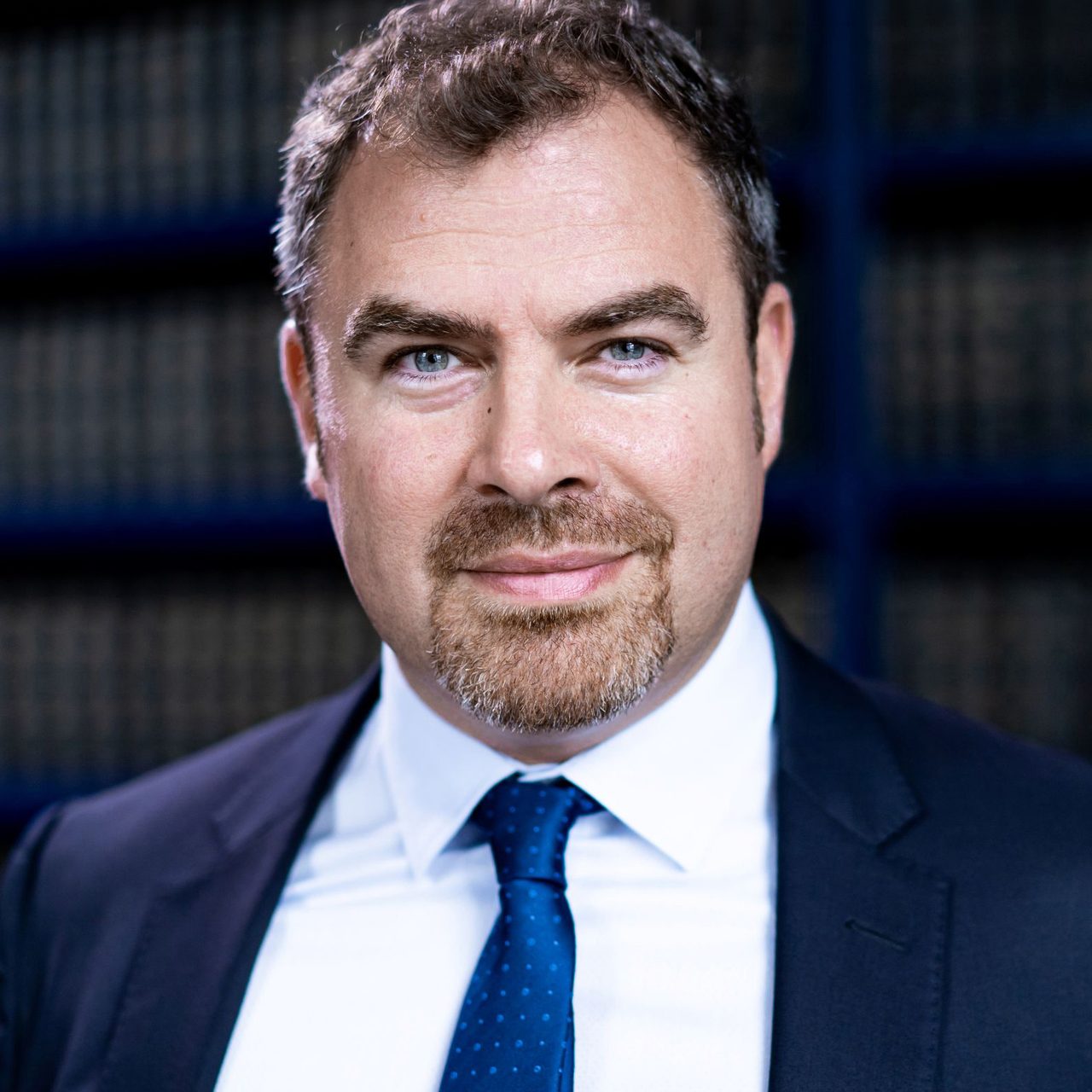Porträtfoto von Florian Hahn